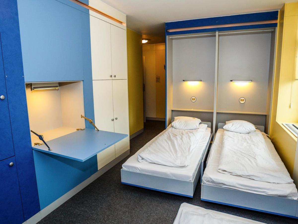 Elemels Planet Bed & Breakfast อุสทรอน ภายนอก รูปภาพ