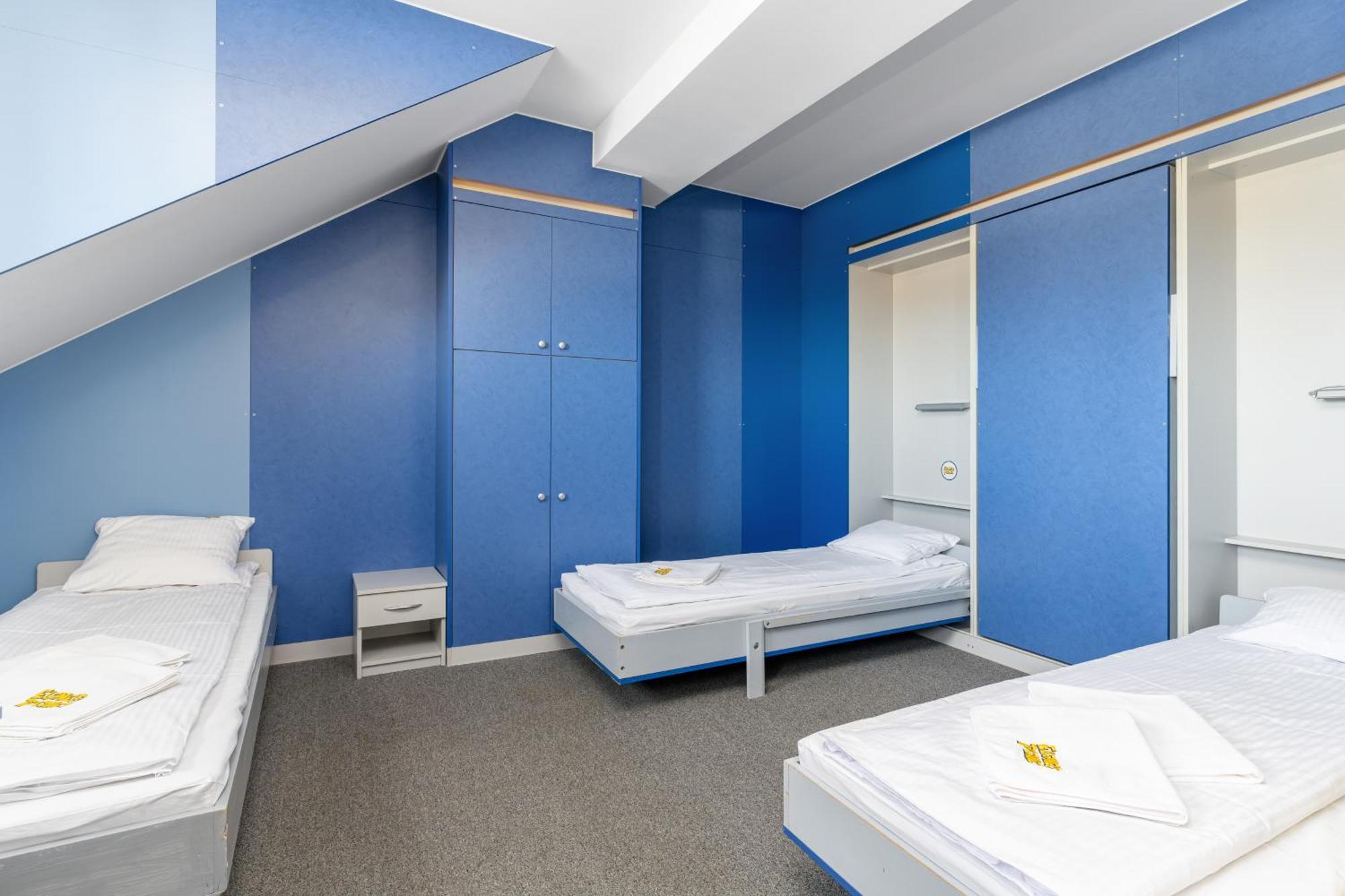 Elemels Planet Bed & Breakfast อุสทรอน ภายนอก รูปภาพ